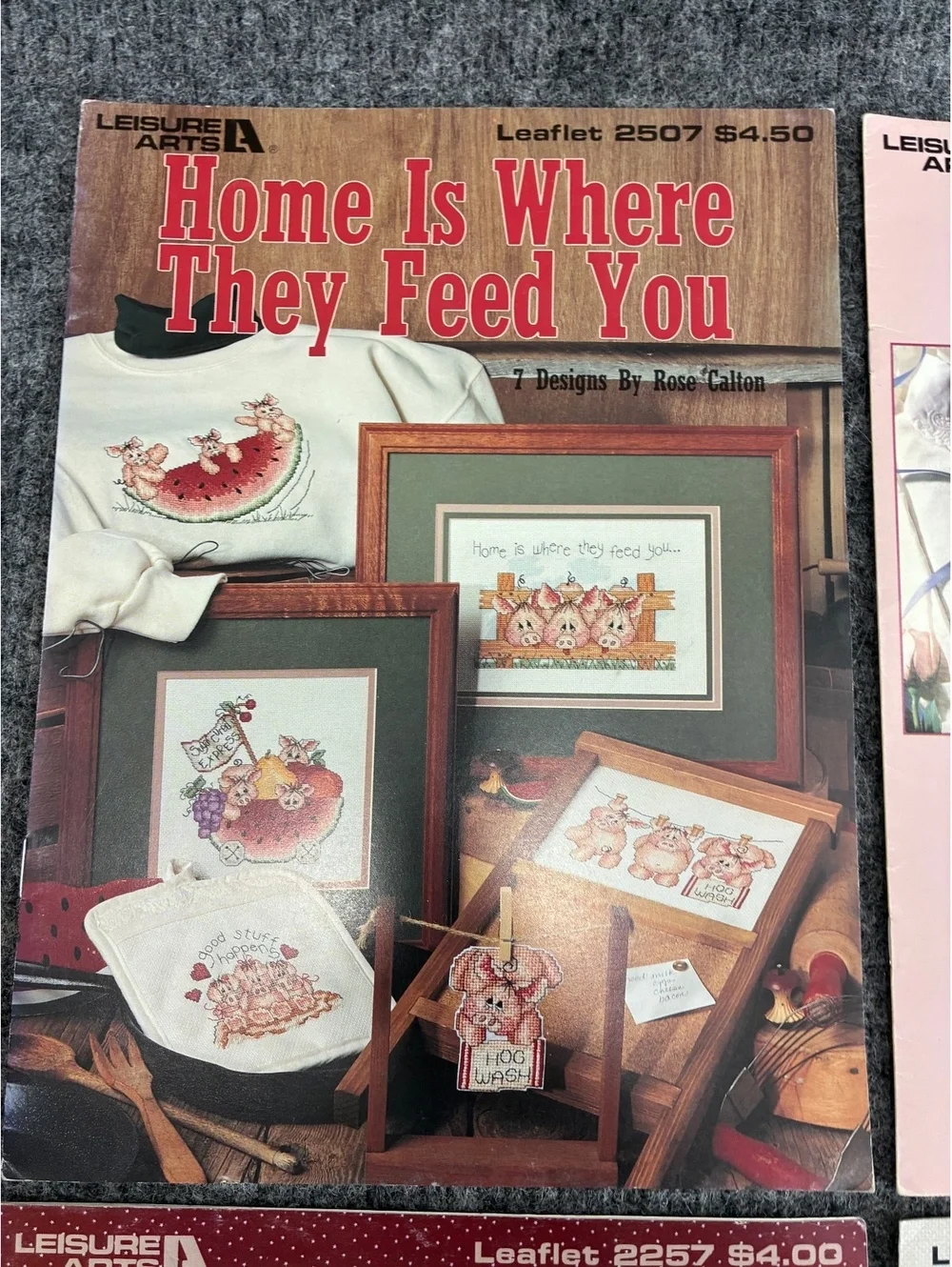 4 Leisure Arts Cross Stitch Pattern Booklets Set of 4 Thin Catalog
